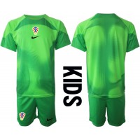 Billiga Kroatien Målvakt Barnkläder Hemma fotbollskläder till baby VM 2022 Kortärmad (+ Korta byxor)